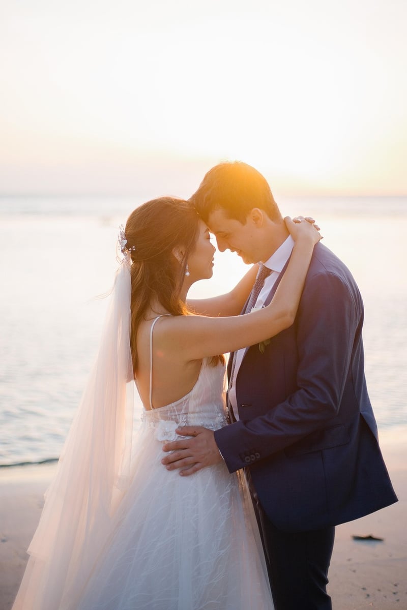 Tropical Paradise Cove Wedding Venue